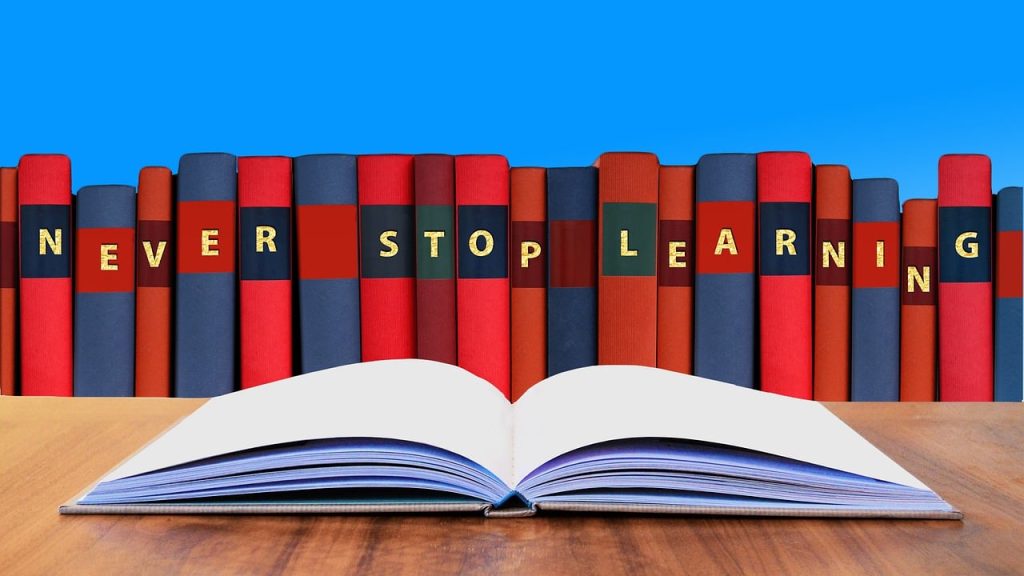 Literature 3068940 1280 1024x576
